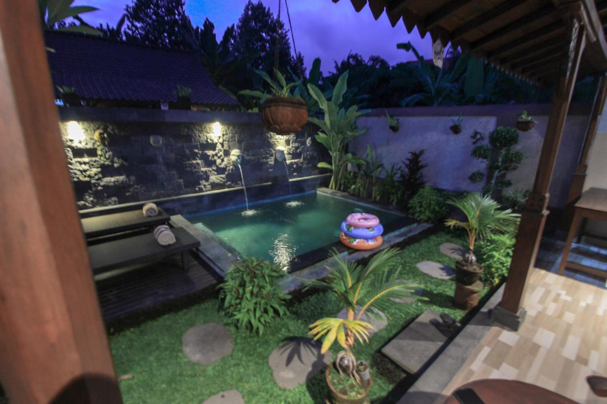 Natha Swari Private Pool Villa ウブド エクステリア 写真