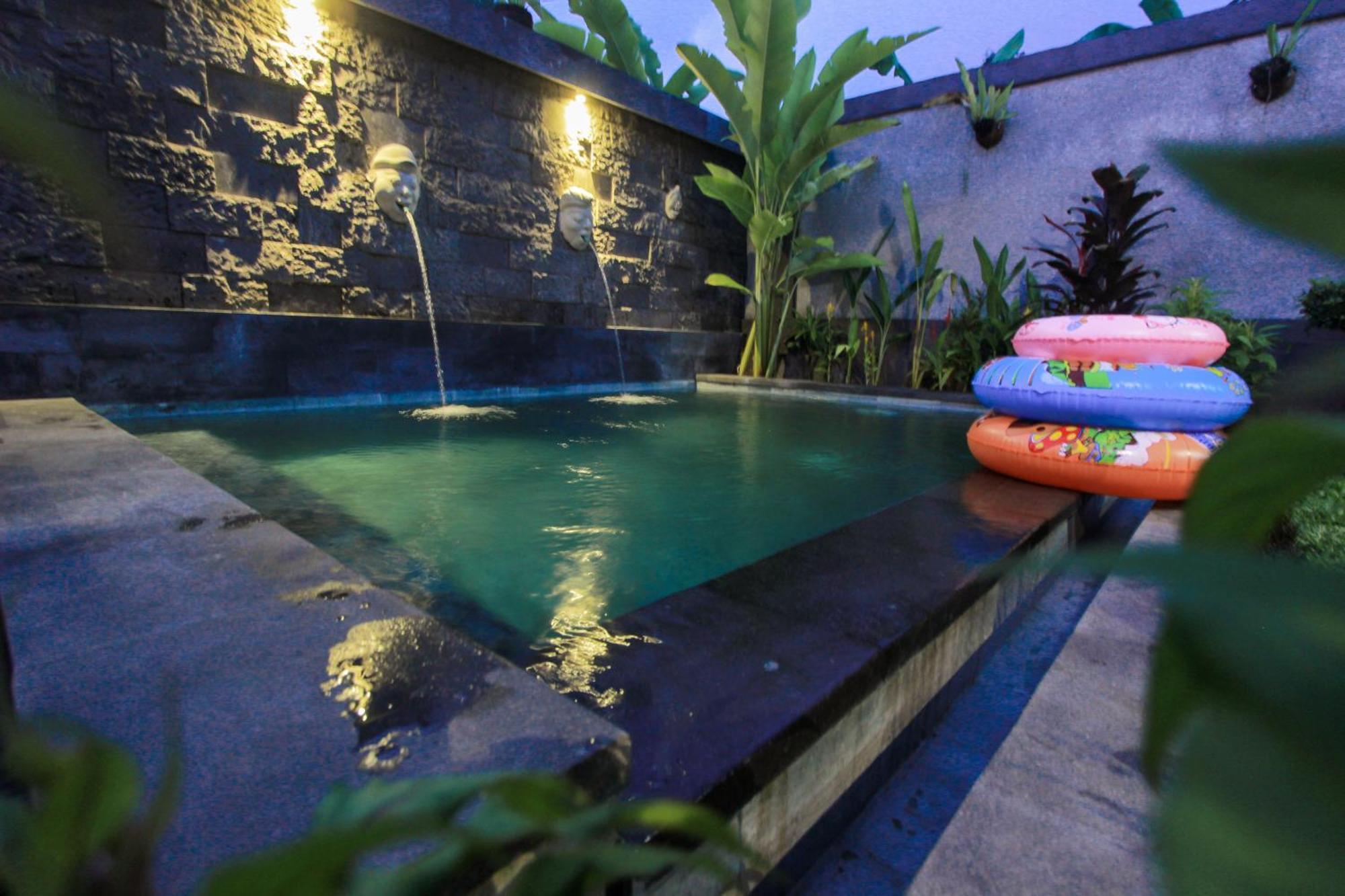 Natha Swari Private Pool Villa ウブド エクステリア 写真